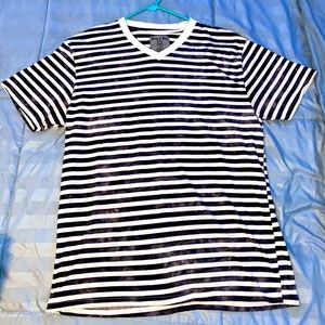 MENS MEDIUM STRIPPED RING OF FIRE SHIRT!